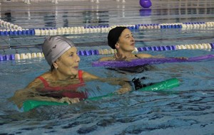 Téléthon 2017 organisé par le SPNS avec aquagym, aquabike, initiation au sauvetage sportif, baptêmes de plongée avec le Club Sub-Aquatique de Saverdun, relais d'1km par les apnéiste et initiation à l'apnée par le club d'apnée saverdunois Inspyr'Apnée (2/12/2017)