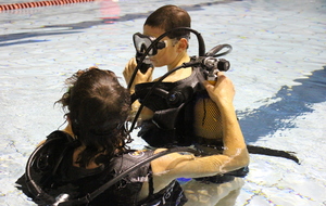 Téléthon 2017 organisé par le SPNS avec aquagym, aquabike, initiation au sauvetage sportif, baptêmes de plongée avec le Club Sub-Aquatique de Saverdun, relais d'1km par les apnéiste et initiation à l'apnée par le club d'apnée saverdunois Inspyr'Apnée (2/12/2017)