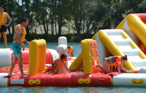 Fête du club à AquaPlayPark au lac de la Ginestière (23/06/2018)

Photo : Tiffany M.