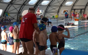 Les enfants de l'Ecole de Natation sur le parcours ludique

Photo Tiffany Mailhol